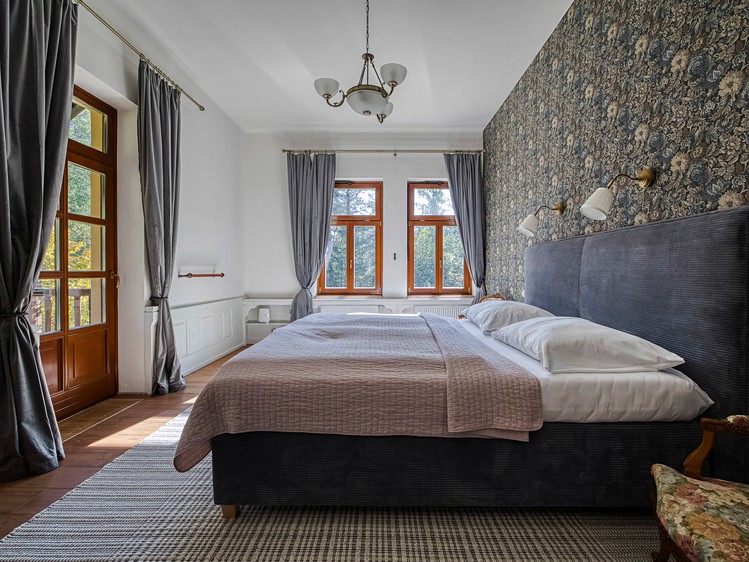 Prodej rodinného domu 350 m², pozemek 3 559 m² - foto 6