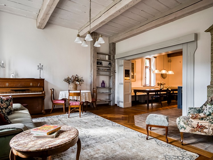 Prodej rodinného domu 350 m², pozemek 3 559 m² - foto 8
