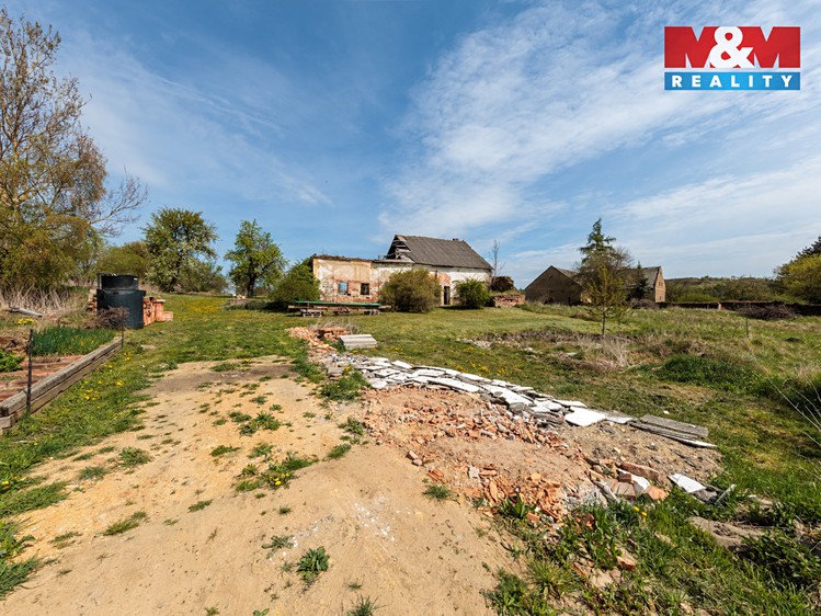 Prodej stavebního pozemku 4 209 m² - foto 7