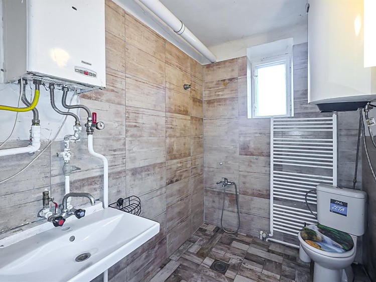Pronájem rodinného domu 120 m², pozemek 805 m² - foto 8