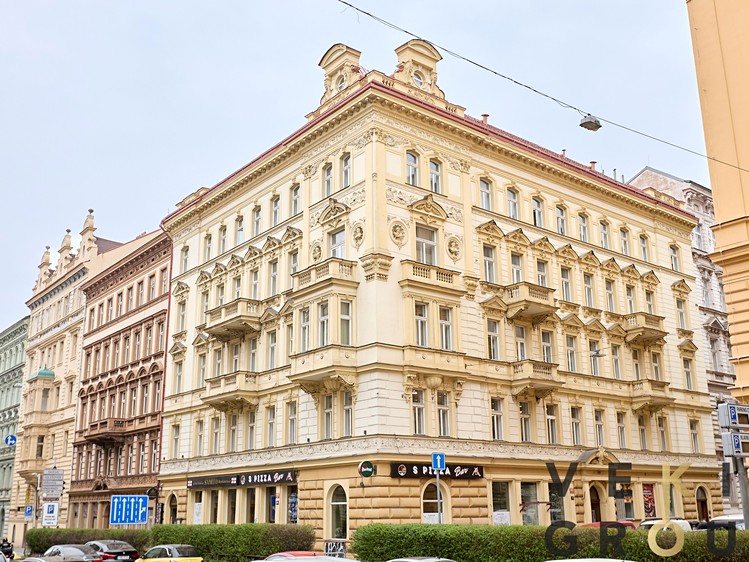 Prodej bytu 1+kk 23 m² - foto 1