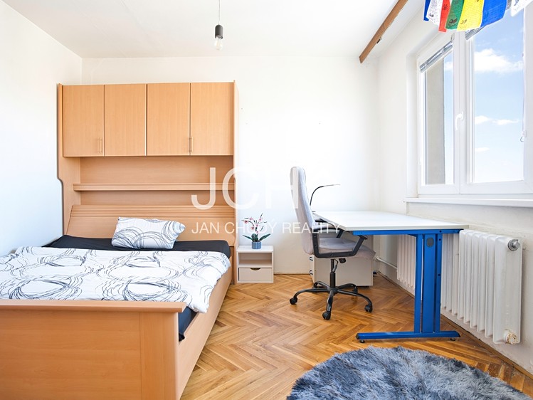 Prodej bytu 3+1 61 m² (Jednopodlažní) - foto 2