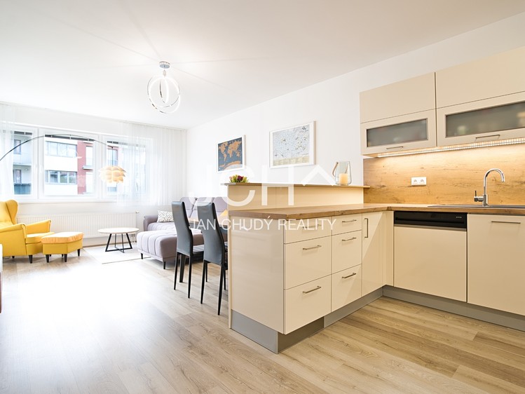 Prodej bytu 3+kk 79 m² (Jednopodlažní) - foto 4