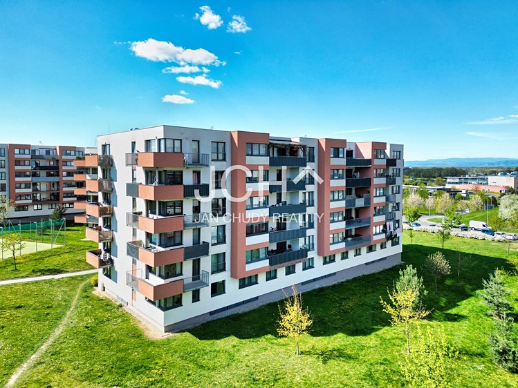 Prodej bytu 3+kk 79 m² (Jednopodlažní) - foto 2