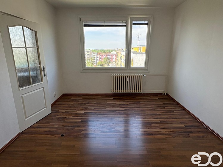 Pronájem bytu 2+1 51 m² - foto 4