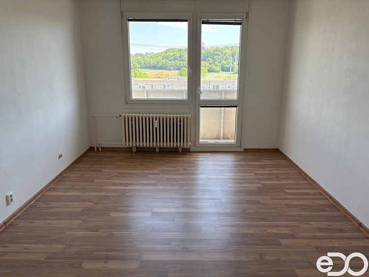 Pronájem bytu 2+1 51 m² - foto 7