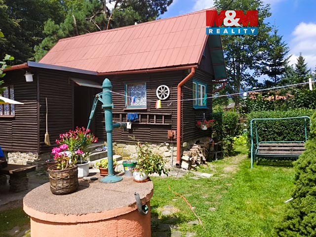 Prodej chaty 42 m², pozemek 452 m² - foto 1