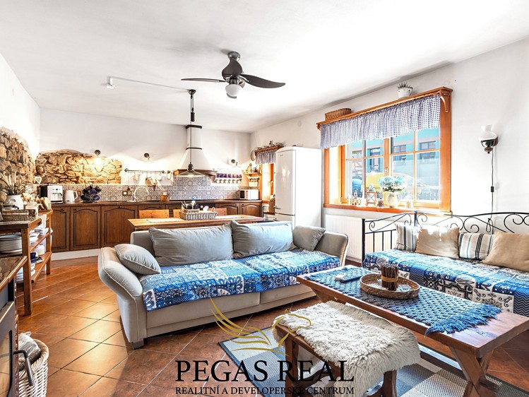 Prodej rodinného domu 130 m², pozemek 508 m² - foto 4
