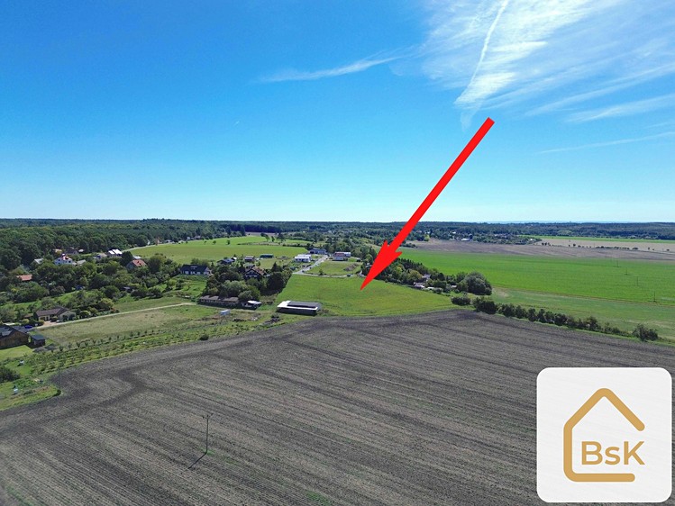 Prodej  stavebního pozemku 1 768 m² - foto 4