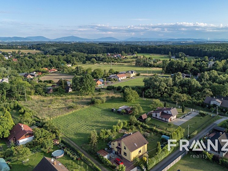 Prodej stavebního pozemku 1 904 m² - foto 8