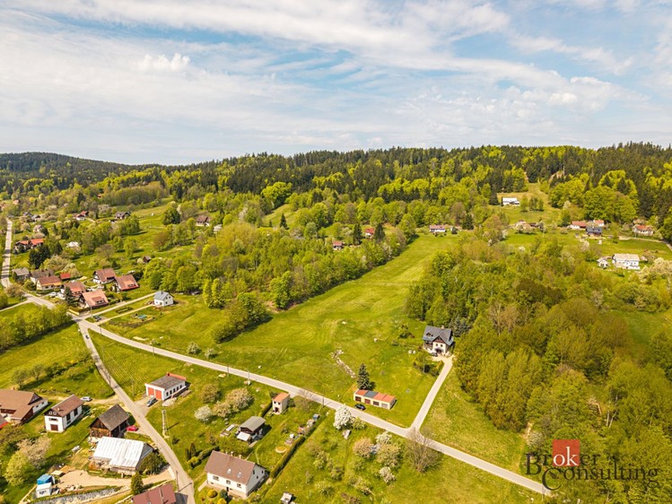 Prodej stavebního pozemku 2 523 m² - foto 6