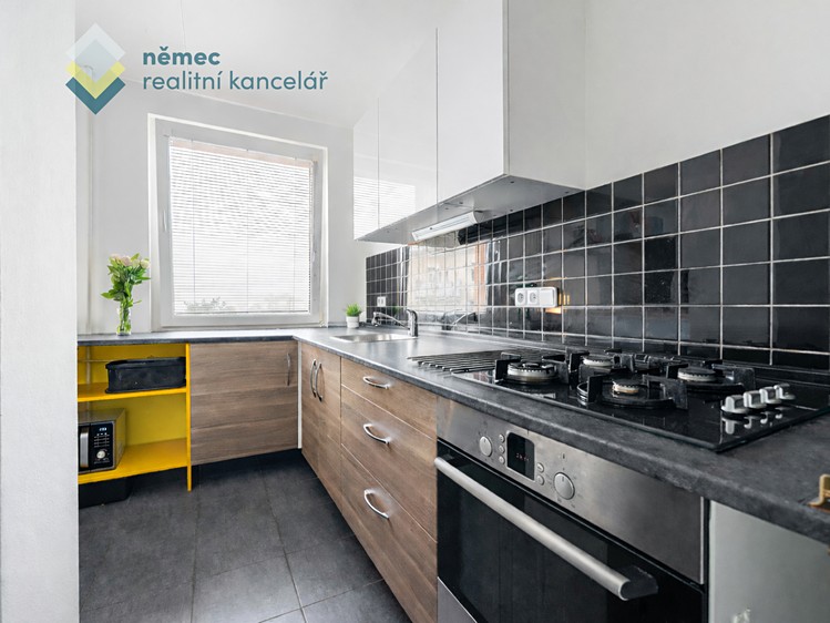 Prodej bytu 4+1 90 m² - foto 3