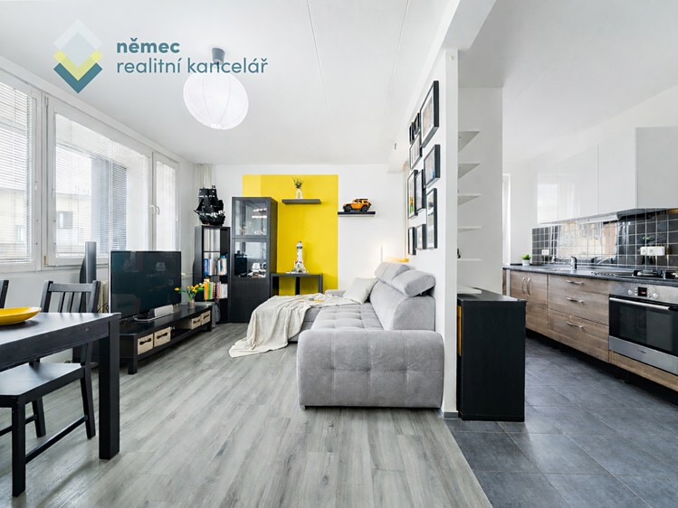 Prodej bytu 4+1 90 m² - foto 1