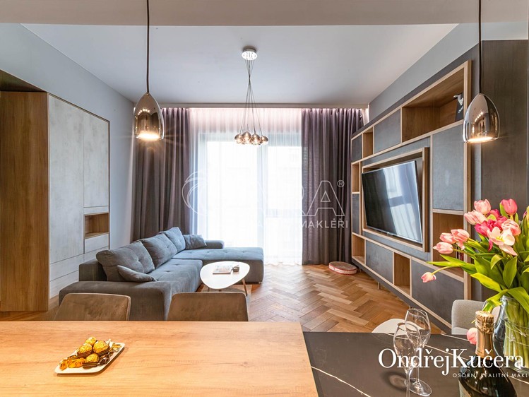Prodej bytu 2+kk 59 m² (Jednopodlažní) - foto 7