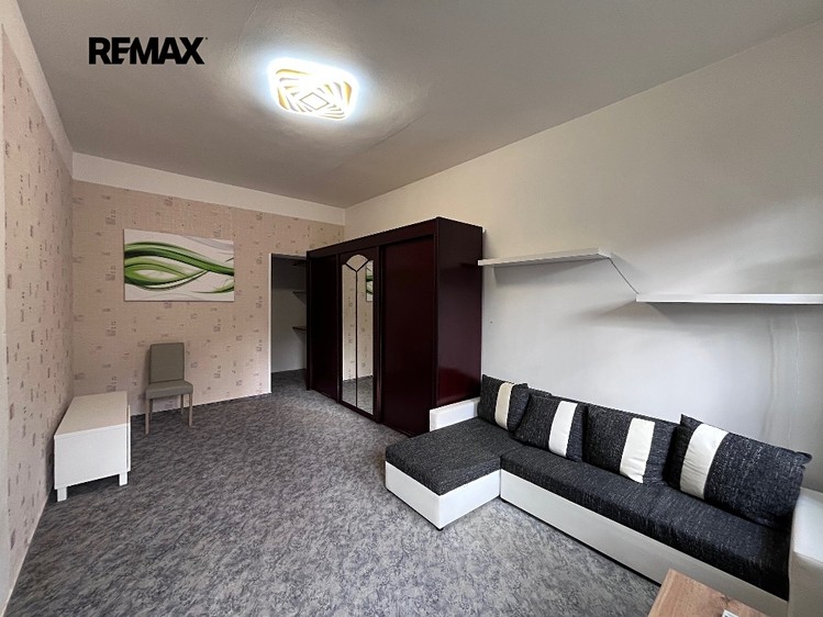Prodej bytu 1+1 40 m² (Jednopodlažní) - foto 4