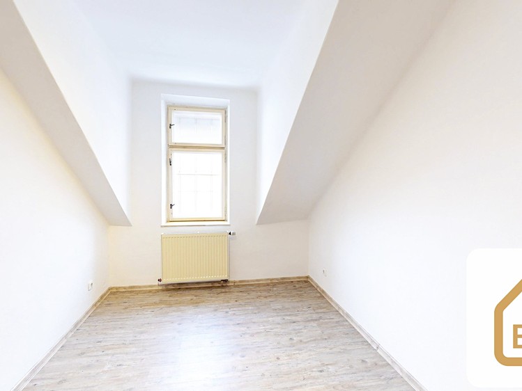 Pronájem bytu 2+kk 118 m² - foto 8