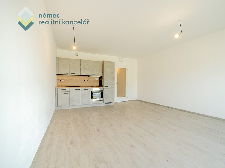 Pronájem bytu 1+kk 37 m² - foto 5