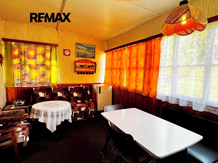 Prodej chaty 53 m², pozemek 455 m² - foto 4