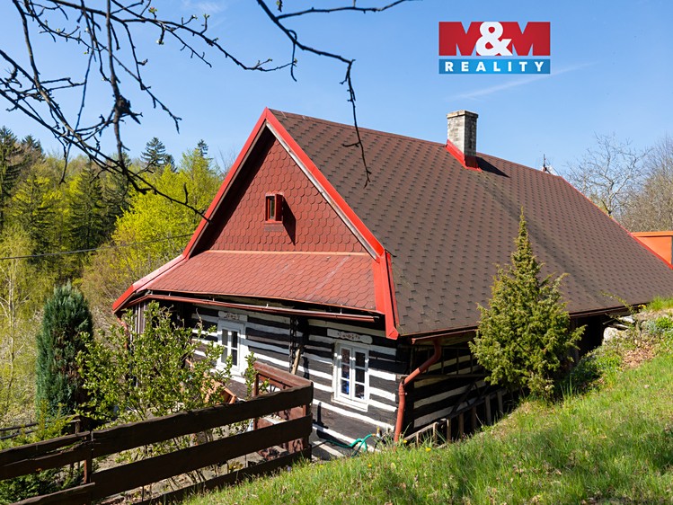 Prodej chalupy 90 m², pozemek 14 368 m² - foto 1