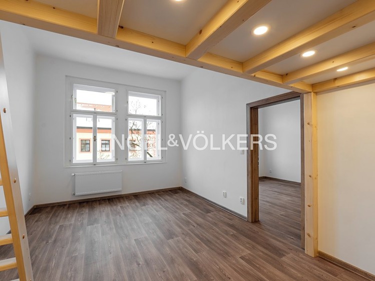 Pronájem bytu 2+1 59 m² - foto 5