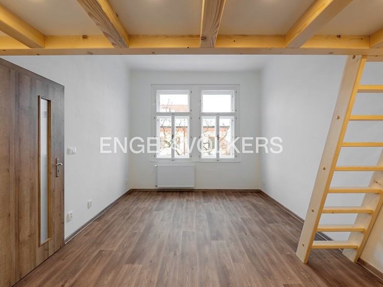 Pronájem bytu 2+1 59 m² - foto 6