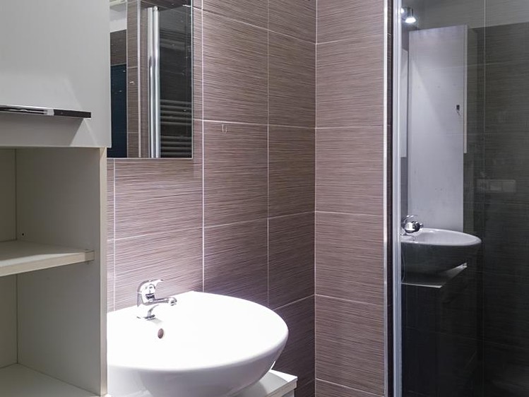 Pronájem bytu 3+1 57 m² - foto 4