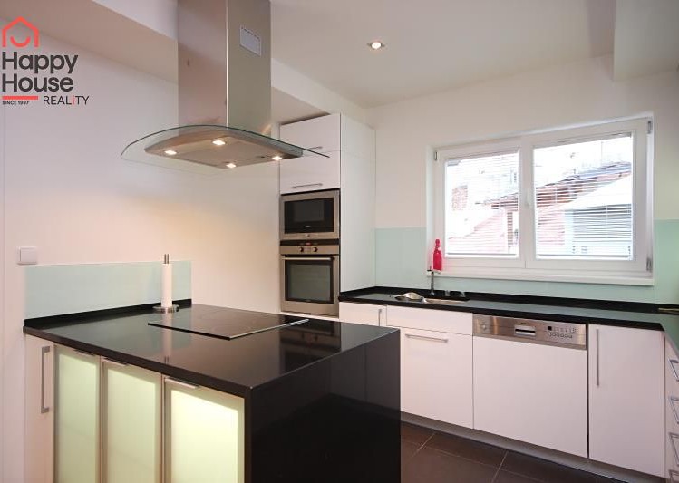 Pronájem bytu 4+1 118 m² (Mezonet) - foto 6