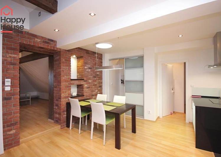 Pronájem bytu 4+1 118 m² (Mezonet) - foto 8