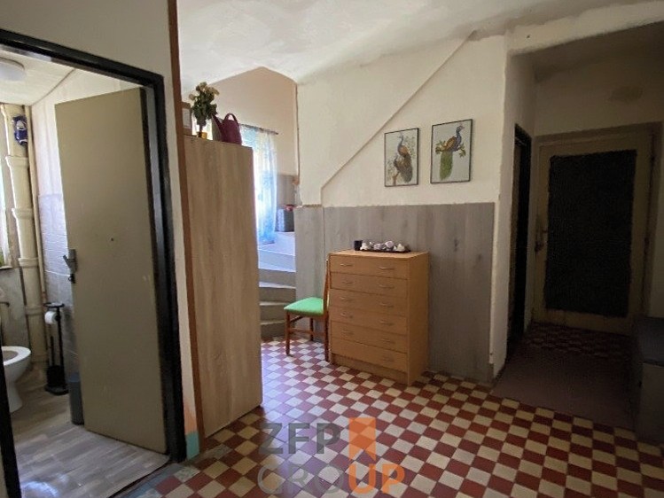 Prodej rodinného domu 210 m², pozemek 1 162 m² - foto 5