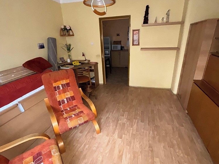 Prodej  rodinného domu 207 m², pozemek 601 m² - foto 4