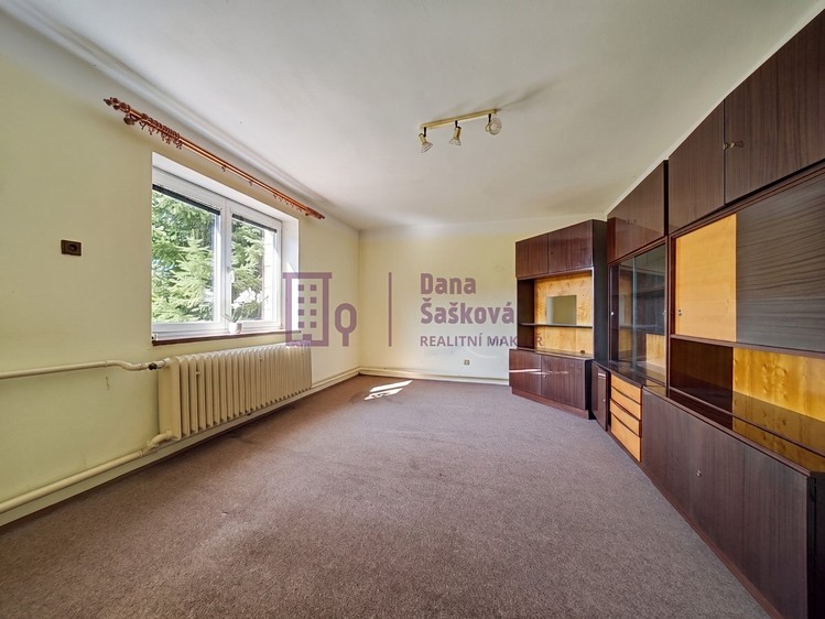 Prodej rodinného domu 220 m², pozemek 5 016 m² - foto 8