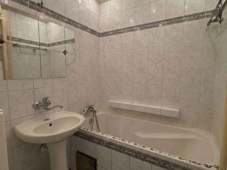 Prodej bytu 2+1 58 m² - foto 3