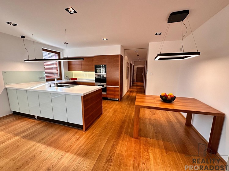 Prodej bytu 3+kk 83 m² - foto 8
