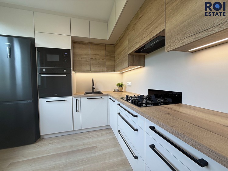 Pronájem bytu 3+1 75 m² - foto 6