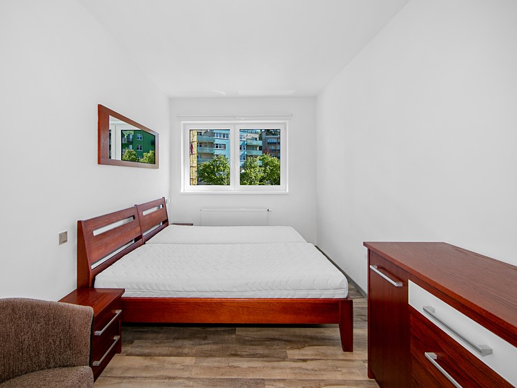 Pronájem bytu 2+kk 58 m² - foto 5