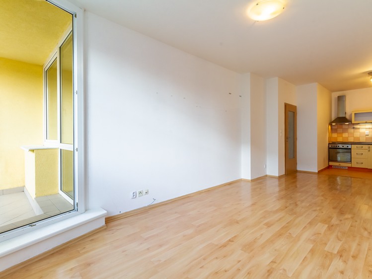 Pronájem bytu 2+kk 48 m² - foto 4