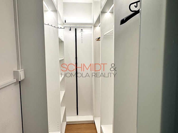 Pronájem bytu 2+kk 52 m² - foto 5