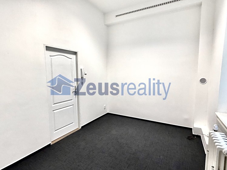 Pronájem skladového prostoru 10 m² - foto 2