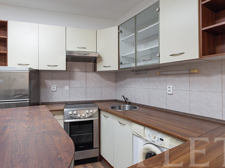Prodej bytu 2+kk 39 m² (Jednopodlažní) - foto 2