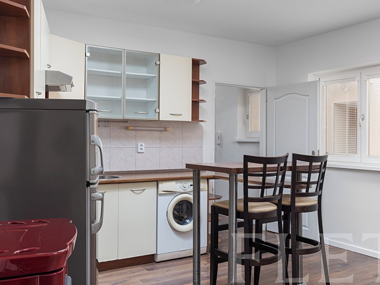 Prodej bytu 2+kk 39 m² (Jednopodlažní) - foto 3