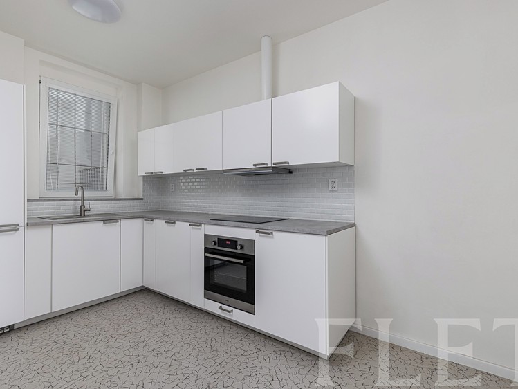 Prodej bytu 2+1 56 m² - foto 3