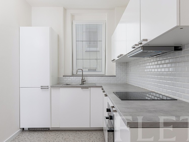 Prodej bytu 2+1 56 m² - foto 2