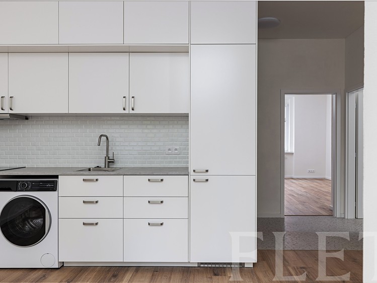 Prodej bytu 3+kk 74 m² - foto 2