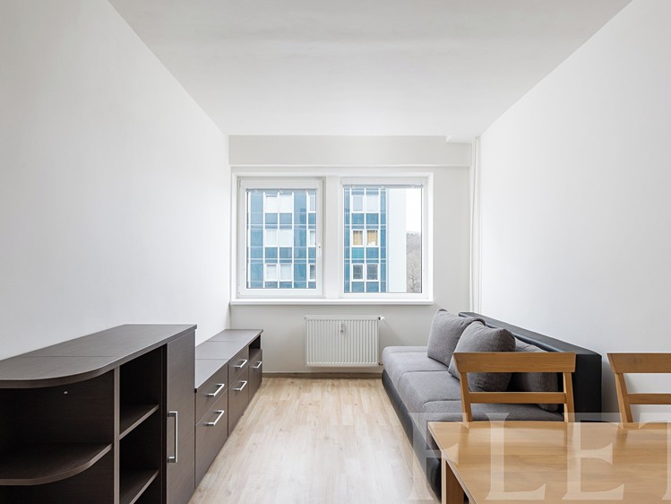 Prodej bytu 2+kk 51 m² (Jednopodlažní) - foto 3