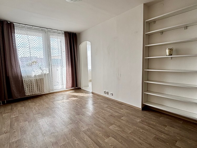 Prodej bytu 2+1 65 m² - foto 3