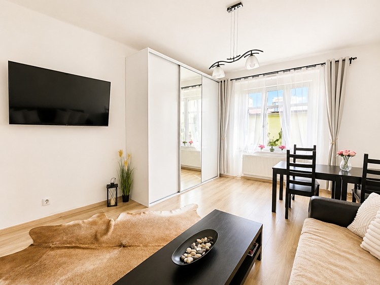 Prodej bytu 2+1 57 m² - foto 1