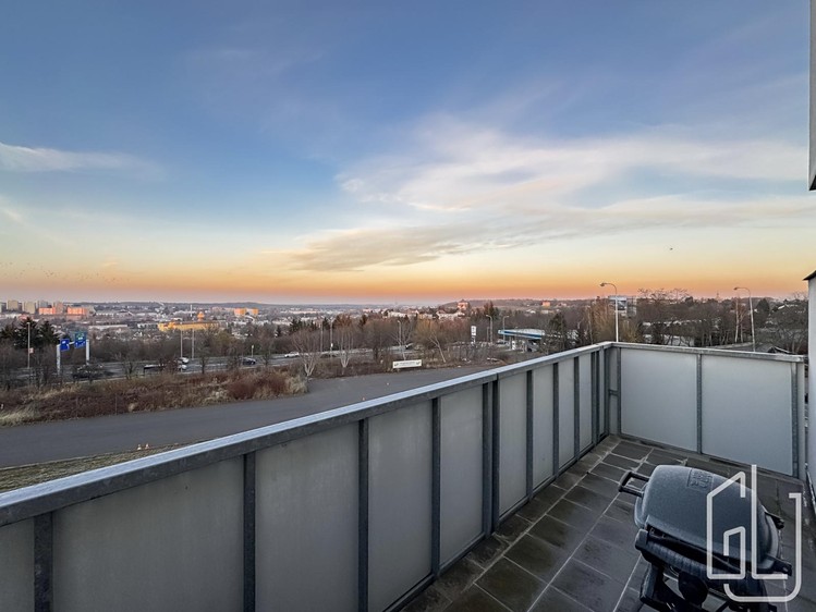 Prodej bytu 4+kk 141 m² - foto 2