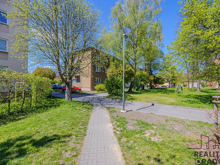 Prodej bytu 3+1 74 m² - foto 1