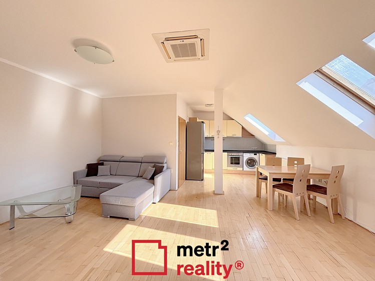 Prodej bytu 2+kk 57 m² - foto 1