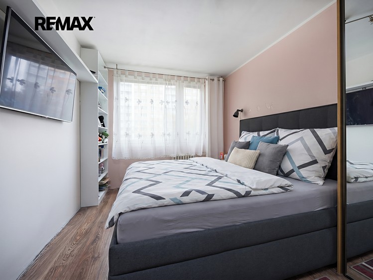 Prodej bytu 4+1 83 m² (Jednopodlažní) - foto 4